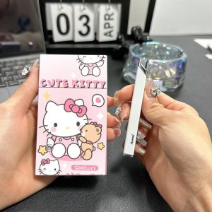 Lighter Og Rygningstilbehør |  Ny Crayon Shin-Chan Sød Lighter Og Cigaretetui I Pink Med Flamme, Bærbar, Tynd Model, 20 Stk. Pakke, Perfekt Gave Til Kæresten. Lighter Og Rygningstilbehør Lighter Og Rygningstilbehør