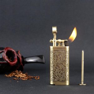 Lighter Og Rygningstilbehør |  Pibe Lighter, Retro Skrå Flamme, Vindafvisende, Holdbar, Genopladelig Tændingsenhed, Tangca Mønster, 2024 Ny Model. Lighter Og Rygningstilbehør Lighter Og Rygningstilbehør